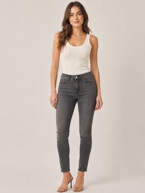 Universal Thread Charcoal Gray Mid-Rise Skinny Jeans